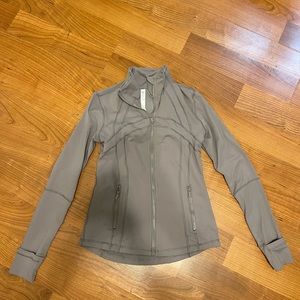 Lululemon similar zip up